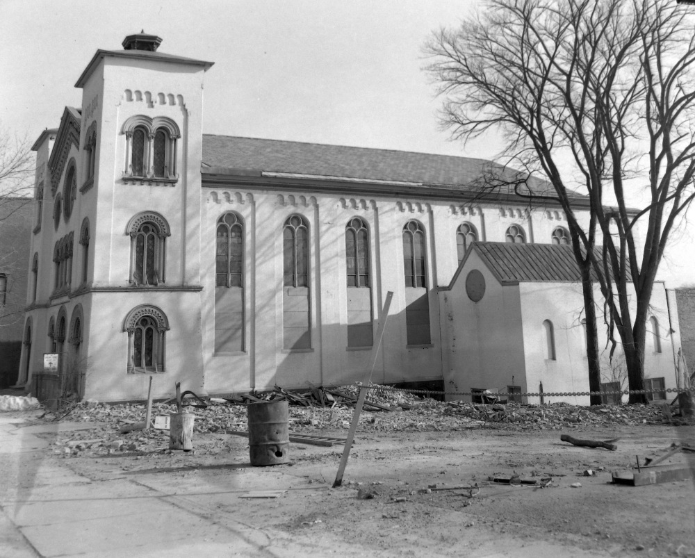 The Lancaster Street church, ca. March 1964, awaiting demolition. NYS Archives.