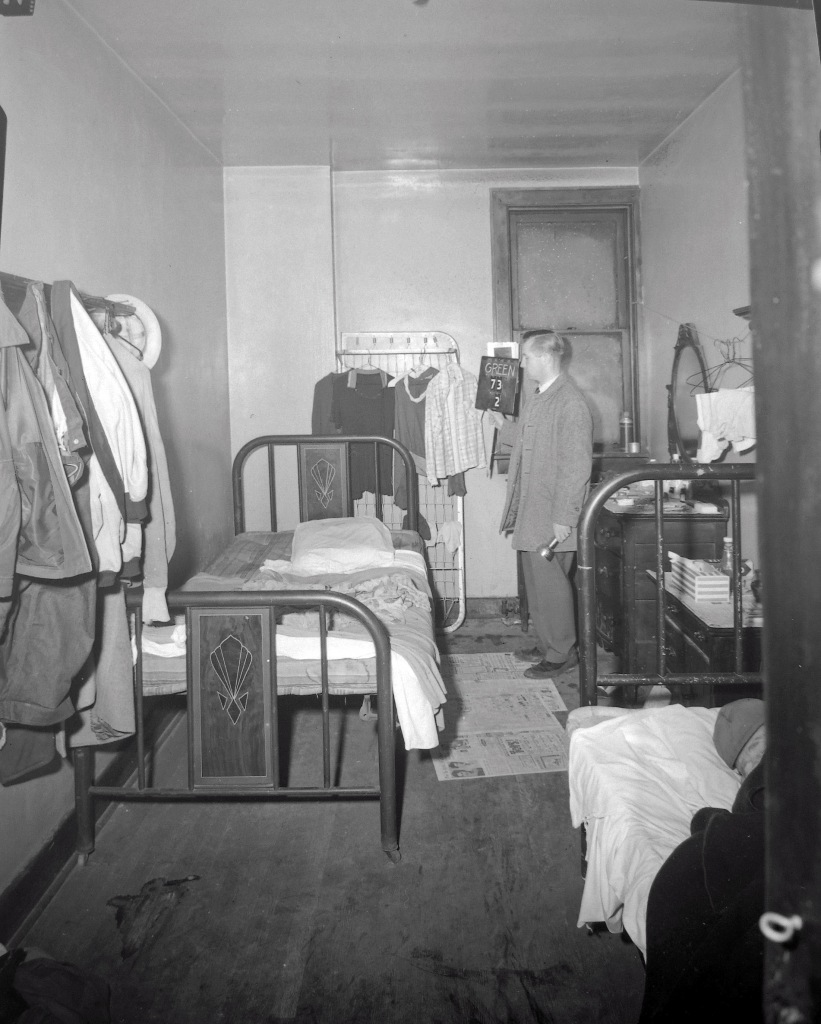 A semi-private room. NYS Archives.